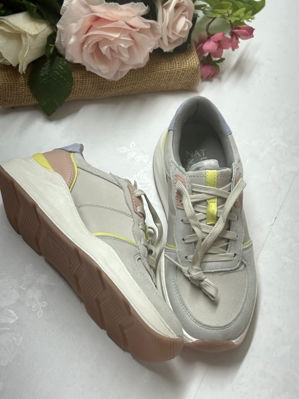 Naturalizer Women's Light Gray Sneakers with Pastel Pink, Yellow & Blue Accents - Picture 4 of 8